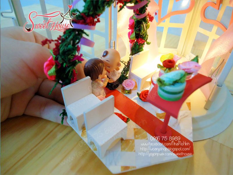  photo dollhouse-miniature-lantern-love-marry-longden-nhamohinh-roombox-sweethouse-woany-02_zps6bdc7323.jpg