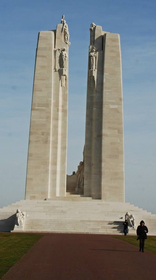 http://i1377.photobucket.com/albums/ah51/J3Cubdriver/Then%20and%20Now/tnowvimy_zpsd5c8efe5.jpg